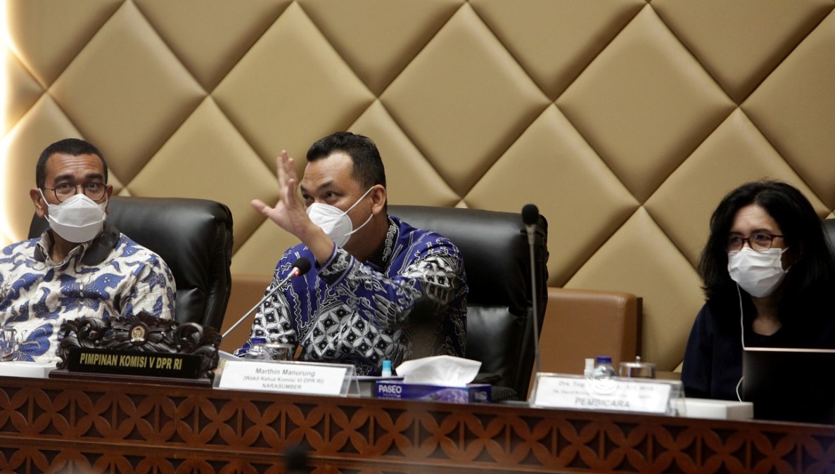 Vaksin Hanya Salah Satu Fase Penanganan Pandemi Covid 19